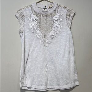 Paper Tee Ivory Floral Embroidered Blouse